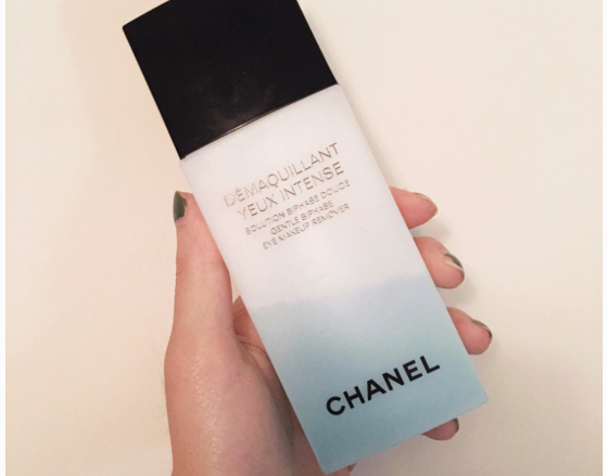 香奈儿眼唇卸妆液用法?使用感刺激吗? 香奈儿眼唇卸妆液用法?使用感刺激吗?