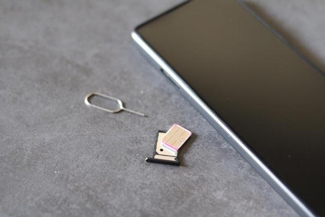 小米有品再次出新品,全面屏老人机这颜值让小米情何以堪 小米有品再次出新品,全面屏老人机这颜值让小米情何以堪