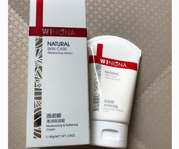 薇诺娜保湿霜的作用?后续上妆会搓泥吗? 薇诺娜保湿霜的作用?后续上妆会搓泥吗?