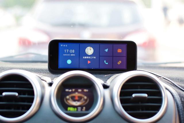 动口不动手,小米生态链推出车载AI助手,仅999元 动口不动手,小米生态链推出车载AI助手,仅999元