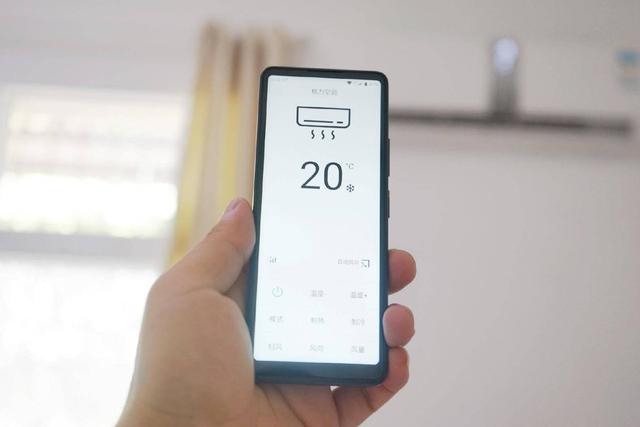 小米多亲AI助手,5.05英寸的小屏手机有什么亮点? 小米多亲AI助手,5.05英寸的小屏手机有什么亮点?