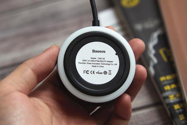 小米有品上:超高性价比的,倍思小圆盒HUB转换器 小米有品上:超高性价比的,倍思小圆盒HUB转换器