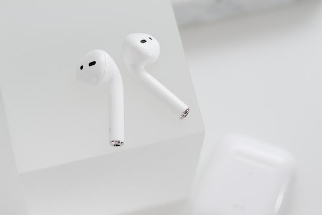 苹果“全家桶”用户的最佳选择:AirPods 2019款 苹果“全家桶”用户的最佳选择:AirPods 2019款