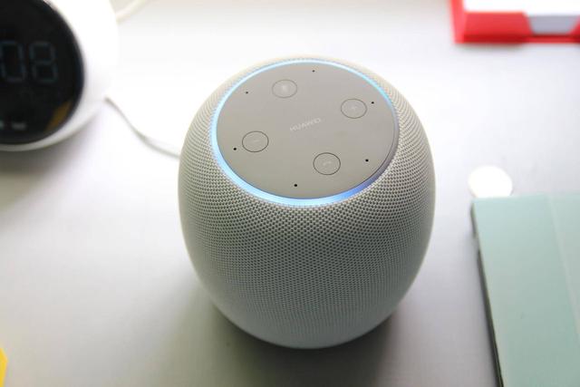 联合音响界"爱马仕"调音,海量曲库华为AI音箱搭载双人工智能 联合音响界"爱马仕"调音,海量曲库华为AI音箱搭载双人工智能