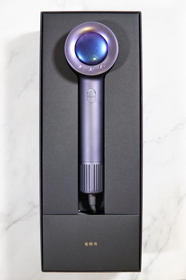 不靠高温靠风量,抛开热损伤干发体验:直白高速吹风机新品评测 不靠高温靠风量,抛开热损伤干发体验:直白高速吹风机新品评测