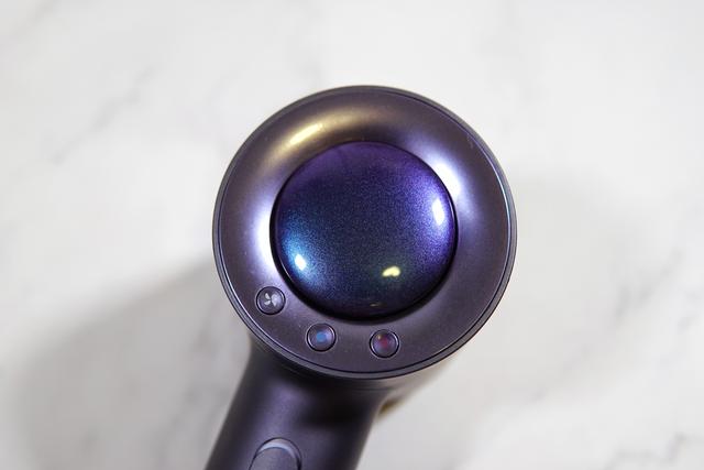 不靠高温靠风量,抛开热损伤干发体验:直白高速吹风机新品评测 不靠高温靠风量,抛开热损伤干发体验:直白高速吹风机新品评测