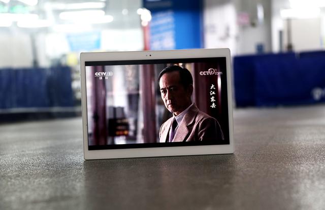 用手机追剧不过瘾?不妨试试这款国产10英寸平板 用手机追剧不过瘾?不妨试试这款国产10英寸平板