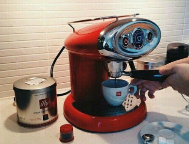 illy胶囊咖啡机哪款好?推荐一款型号? illy胶囊咖啡机哪款好?推荐一款型号?