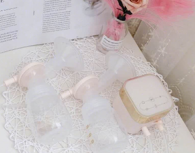 小白熊双边吸奶器好用还是单边?谁用过? 小白熊双边吸奶器好用还是单边?谁用过?