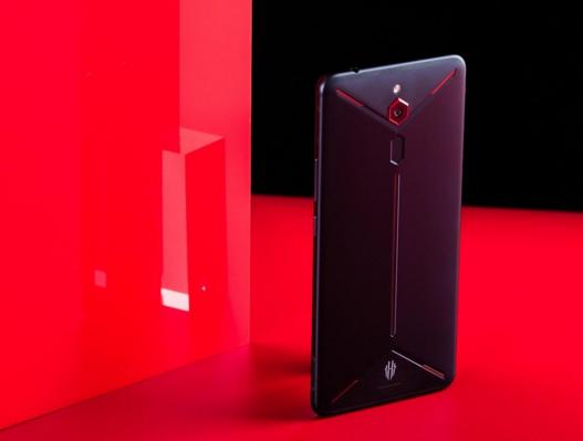 红魔3高调面世,主打性价比,其中这三大优势值得尝试 红魔3高调面世,主打性价比,其中这三大优势值得尝试