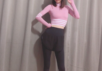女士健身服哪个牌子好？女士健身服款式推荐？