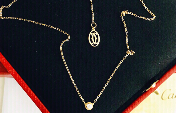 卡地亚锁骨链多少钱?卡地亚锁骨链好搭配吗? 卡地亚锁骨链多少钱?卡地亚锁骨链好搭配吗?