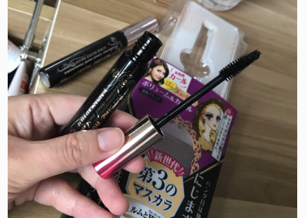 kiss me第三代睫毛膏和老版区别?真的好用吗? kiss me第三代睫毛膏和老版区别?真的好用吗?