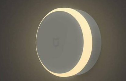 米家感应小夜灯怎么用？米家感应小夜灯好安装吗？