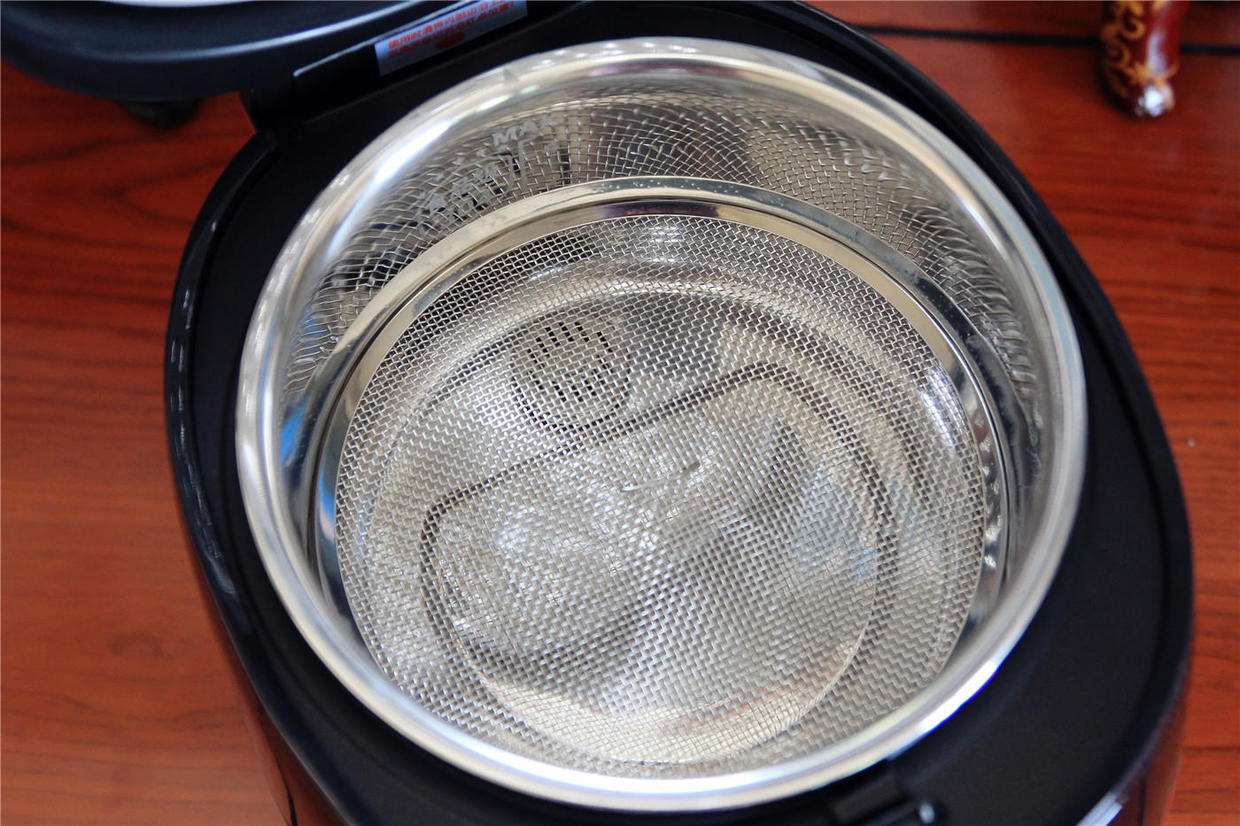 告别餐后血糖升高,臻米养生煲评测:古法蒸煮的米饭松软Q弹 告别餐后血糖升高,臻米养生煲评测:古法蒸煮的米饭松软Q弹