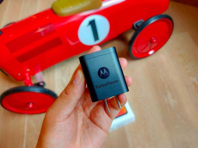 21:9带鱼屏加持的“高富帅”,摩托罗拉 P50 体验 21:9带鱼屏加持的“高富帅”,摩托罗拉 P50 体验