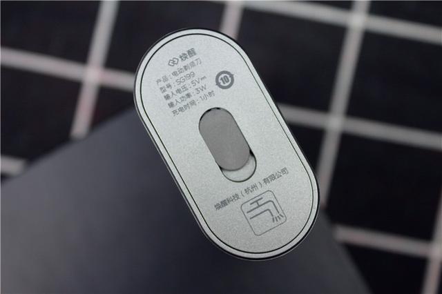 忙碌上班族的小跟班,焕醒SG199跟屁虫电动剃须刀简评 忙碌上班族的小跟班,焕醒SG199跟屁虫电动剃须刀简评