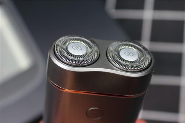 忙碌上班族的小跟班,焕醒SG199跟屁虫电动剃须刀简评 忙碌上班族的小跟班,焕醒SG199跟屁虫电动剃须刀简评