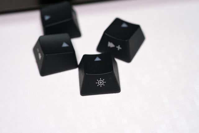 弹指之间就是爽,杜伽K310机械键盘评测报告 弹指之间就是爽,杜伽K310机械键盘评测报告