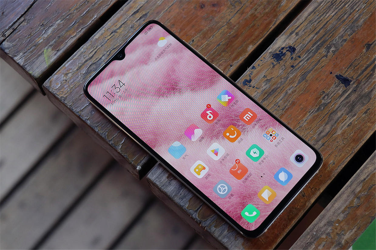 小米CC9,自推出后改变了外界对小米手机设计的看法 小米CC9,自推出后改变了外界对小米手机设计的看法