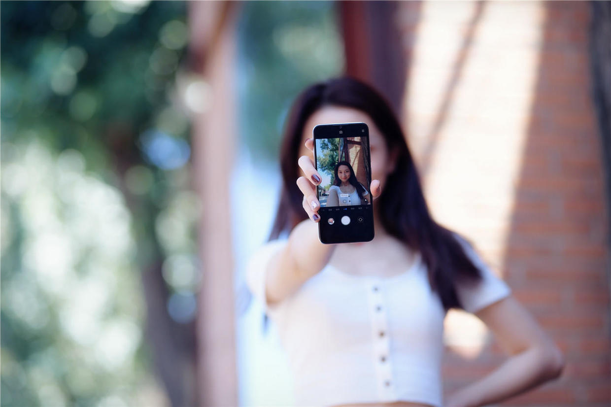 小米CC9,自推出后改变了外界对小米手机设计的看法 小米CC9,自推出后改变了外界对小米手机设计的看法