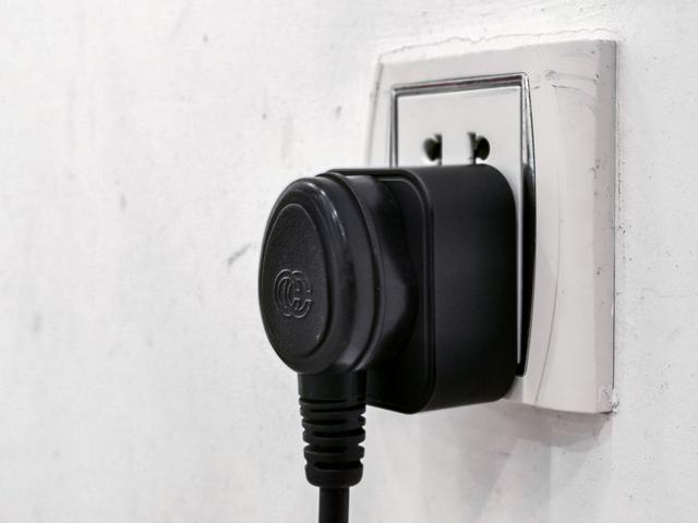 打死也不回单位加班,能远程开机和关闭电脑的智能插座你用过没 打死也不回单位加班,能远程开机和关闭电脑的智能插座你用过没