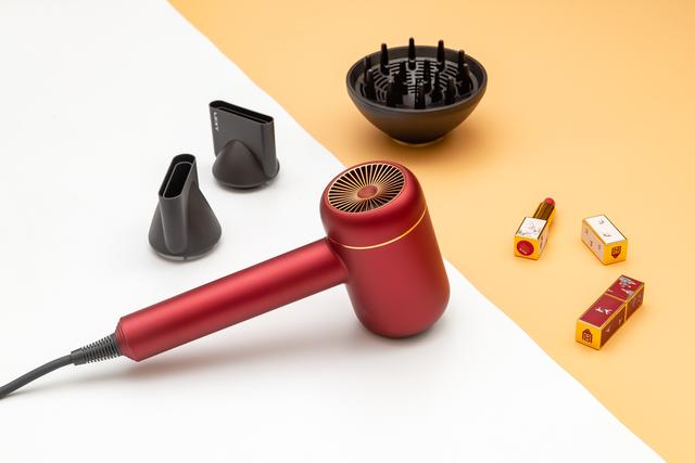 不伤头发的莱克吹风机,释放水离子,干发更护发 不伤头发的莱克吹风机,释放水离子,干发更护发