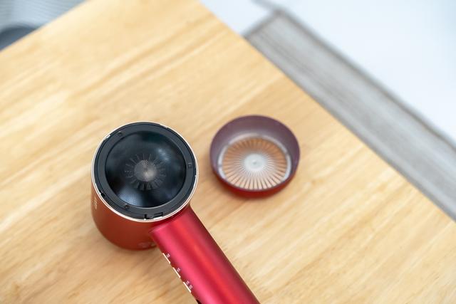 不伤头发的莱克吹风机,释放水离子,干发更护发 不伤头发的莱克吹风机,释放水离子,干发更护发