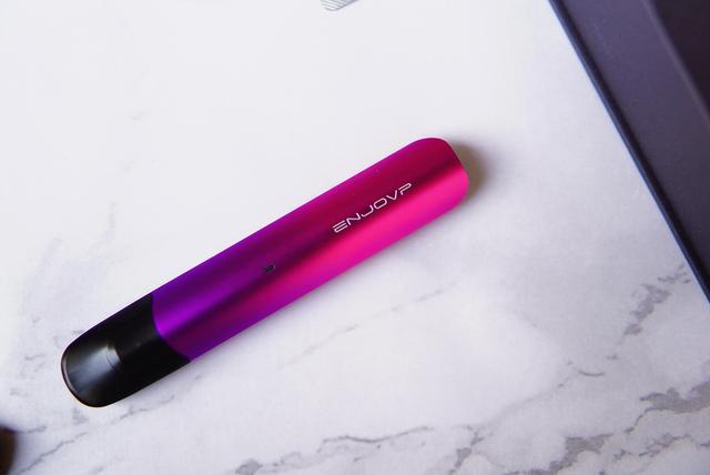 电子烟遍地开花,好产品又有几个?映卓未来X电子烟上嘴体验 电子烟遍地开花,好产品又有几个?映卓未来X电子烟上嘴体验