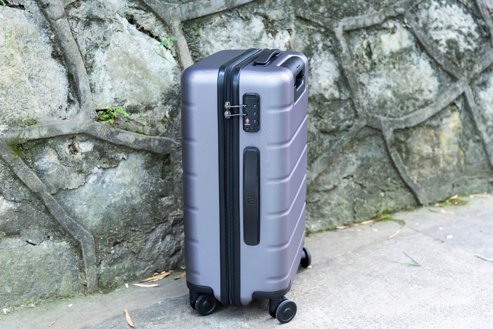 出差旅行标配,带上它也许是个不错的选择 出差旅行标配,带上它也许是个不错的选择