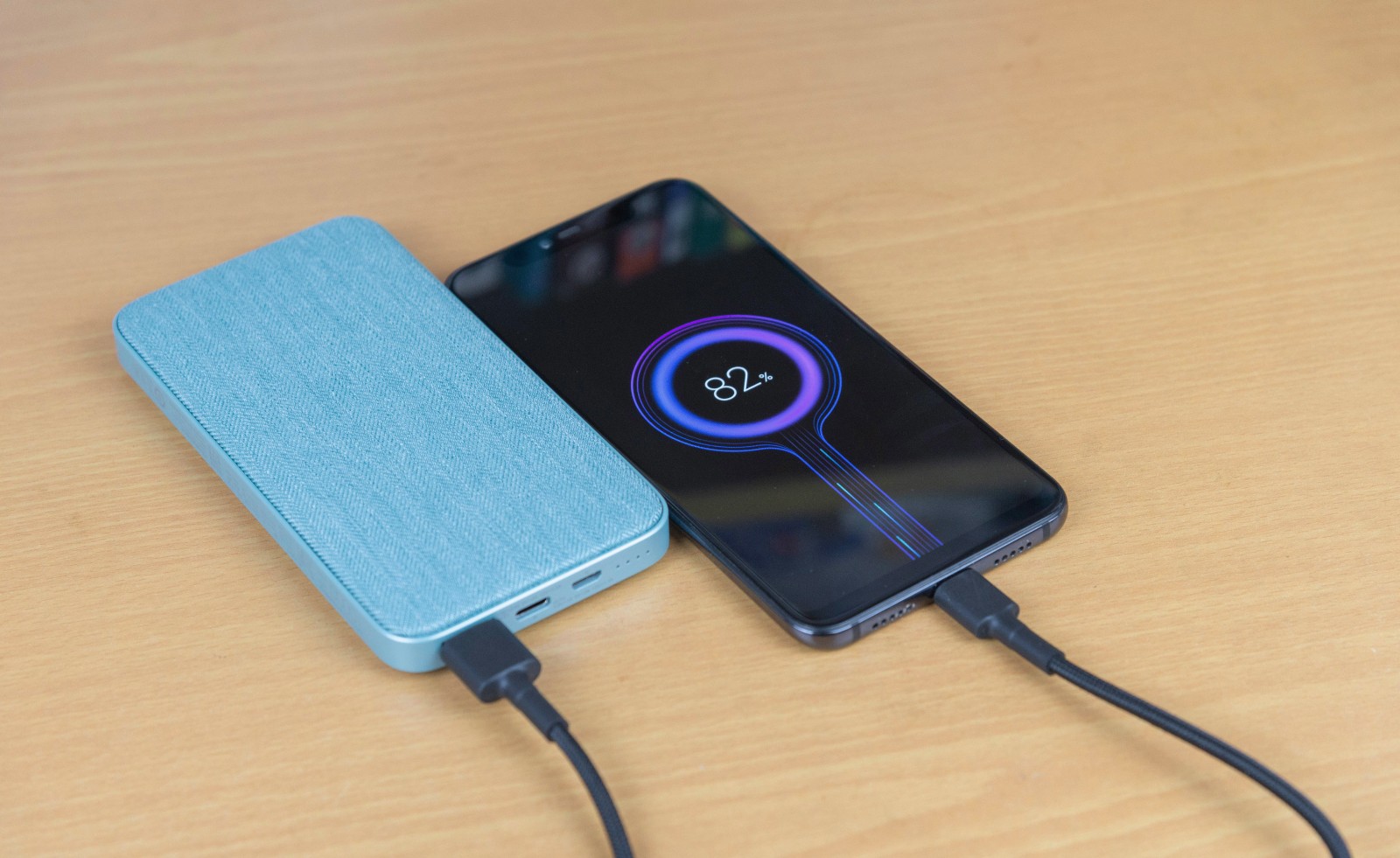 紫米新品移动电源,梦幻配色+双向快充,还可USB-C数据扩展 紫米新品移动电源,梦幻配色+双向快充,还可USB-C数据扩展