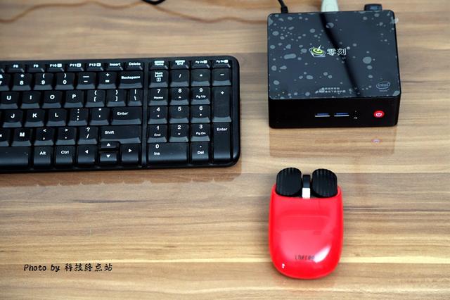 很惊奇:比电视盒子还要小的电脑性能这么给力,零刻EQ55 很惊奇:比电视盒子还要小的电脑性能这么给力,零刻EQ55