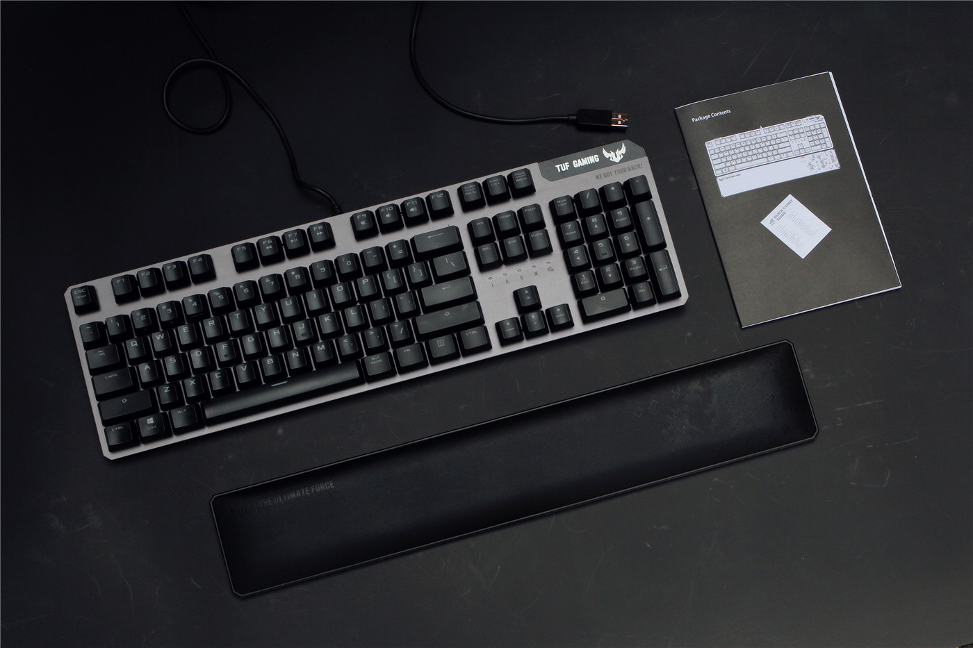可在泥浆里翻滚的特工，华硕TUF GAMING K7光轴电竞键盘评测