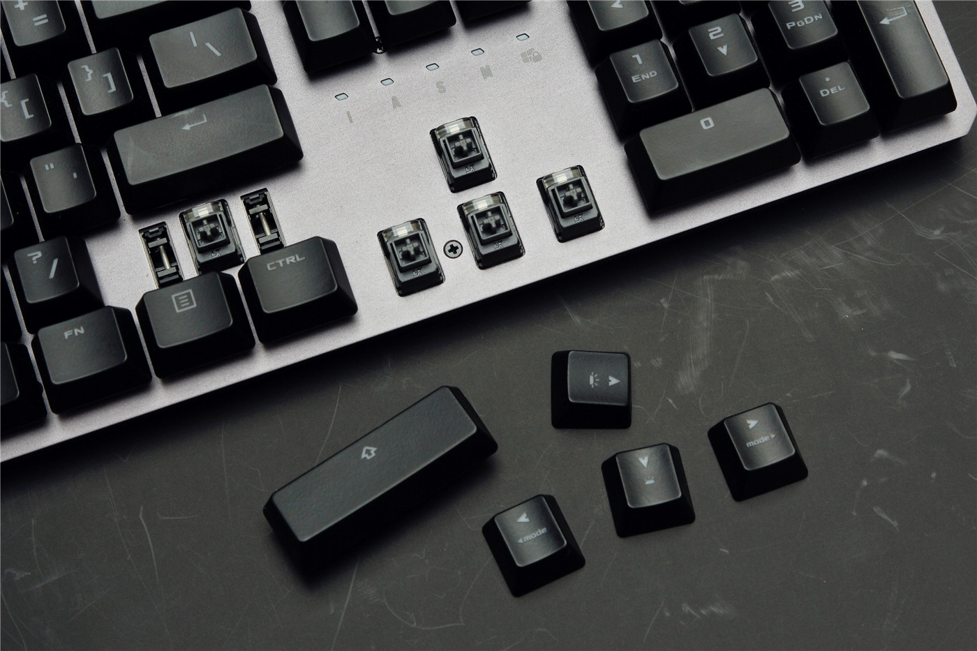 可在泥浆里翻滚的特工,华硕TUF GAMING K7光轴电竞键盘评测 可在泥浆里翻滚的特工,华硕TUF GAMING K7光轴电竞键盘评测