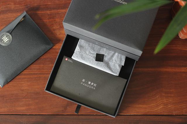 精致生活,有仪式感的耳机——巫·潘多拉入耳耳机 精致生活,有仪式感的耳机——巫·潘多拉入耳耳机