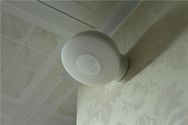 晚上起夜不用开灯啦!米家夜灯2自动感应点亮黑夜 晚上起夜不用开灯啦!米家夜灯2自动感应点亮黑夜