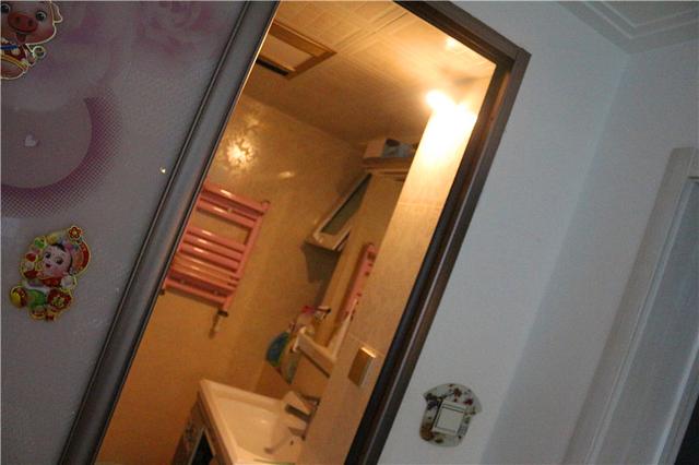 晚上起夜不用开灯啦!米家夜灯2自动感应点亮黑夜 晚上起夜不用开灯啦!米家夜灯2自动感应点亮黑夜