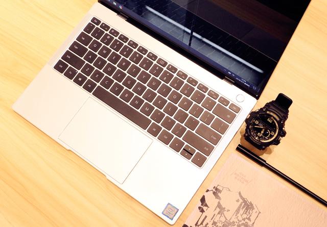 值不值1万元？全面屏、革新者！华为Matebook X Pro笔记本测评