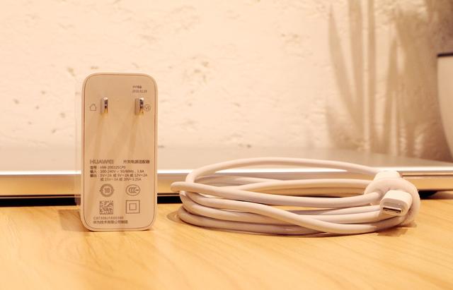 值不值1万元?全面屏、革新者!华为Matebook X Pro笔记本测评 值不值1万元?全面屏、革新者!华为Matebook X Pro笔记本测评