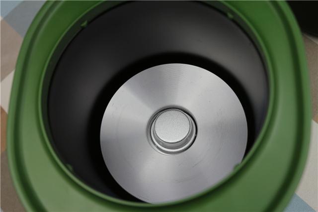 炖一锅莲藕玉米排骨汤,一个人的生活也可以丰富多彩 炖一锅莲藕玉米排骨汤,一个人的生活也可以丰富多彩