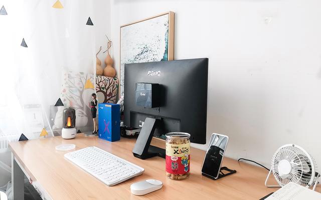 一千块买台主机,还有正版win10,让你的显示器秒变一体机 一千块买台主机,还有正版win10,让你的显示器秒变一体机