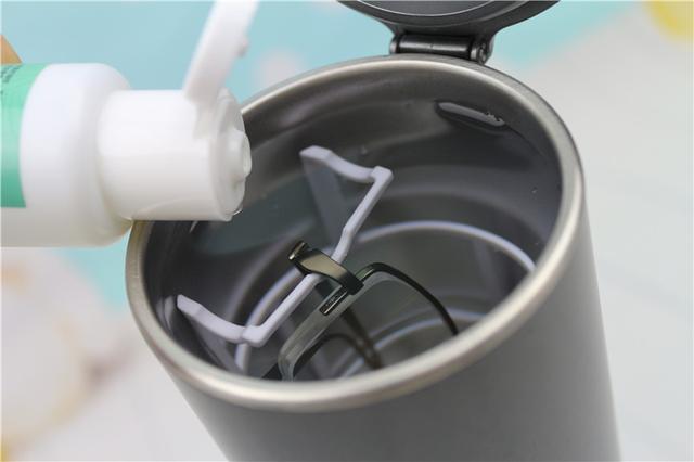 洁盟便携式眼镜超声波清洗机,3分钟给你一副洁净明亮的眼镜 洁盟便携式眼镜超声波清洗机,3分钟给你一副洁净明亮的眼镜