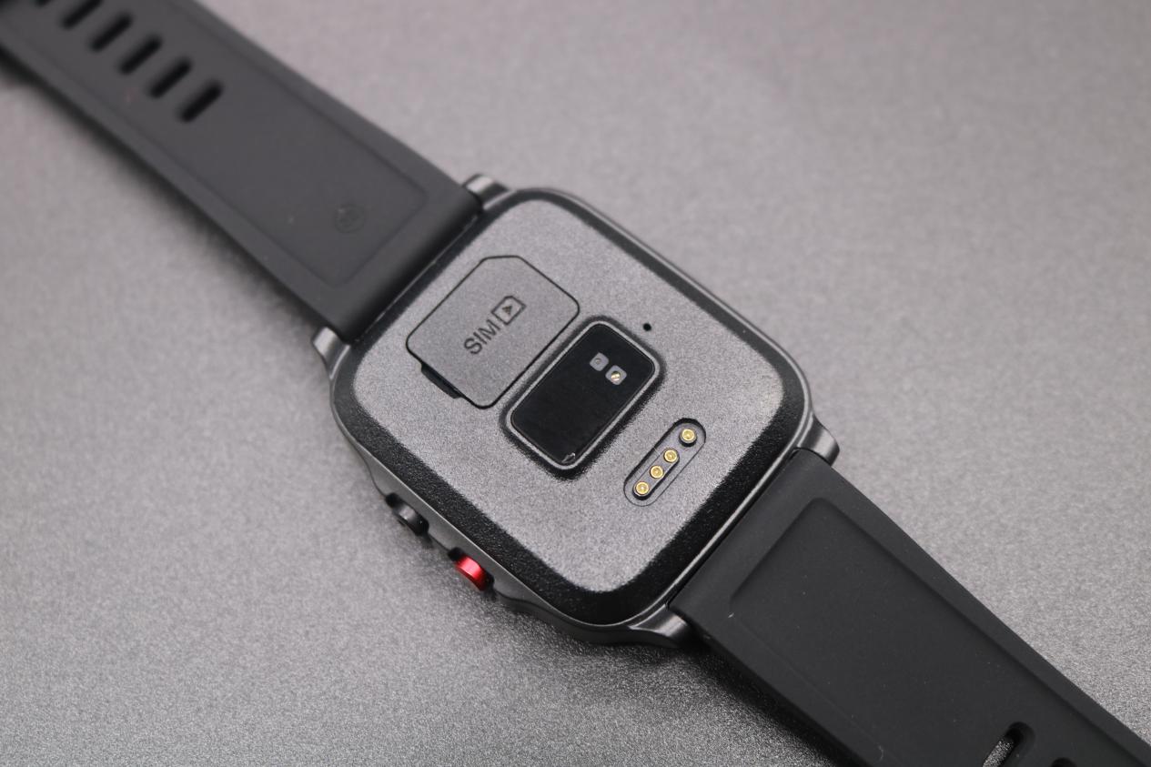 实时掌握老人的健康状况,解儿女的后顾之忧——360健康手表 实时掌握老人的健康状况,解儿女的后顾之忧——360健康手表