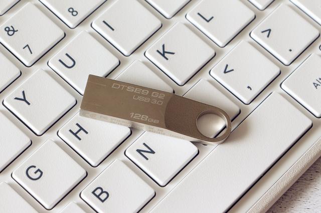 全金属、安全坚固、1元1G、美国大厂!金士顿DTSE9 G2 U盘评测 全金属、安全坚固、1元1G、美国大厂!金士顿DTSE9 G2 U盘评测