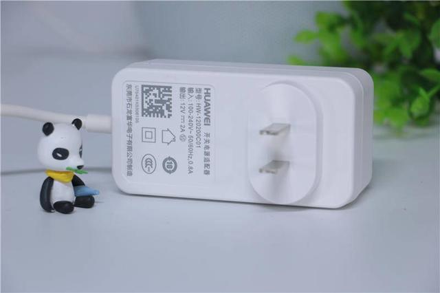 丹拿调音,能打电话,华为这款AI音箱玩跨界有点野 丹拿调音,能打电话,华为这款AI音箱玩跨界有点野