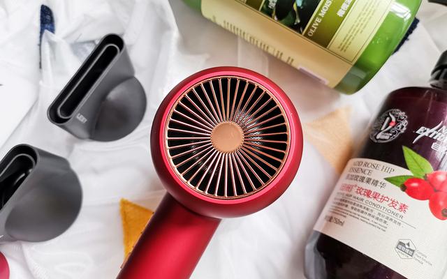 国潮新时尚,莱克F6高端涡扇吹风机,水离子护发更健康 国潮新时尚,莱克F6高端涡扇吹风机,水离子护发更健康