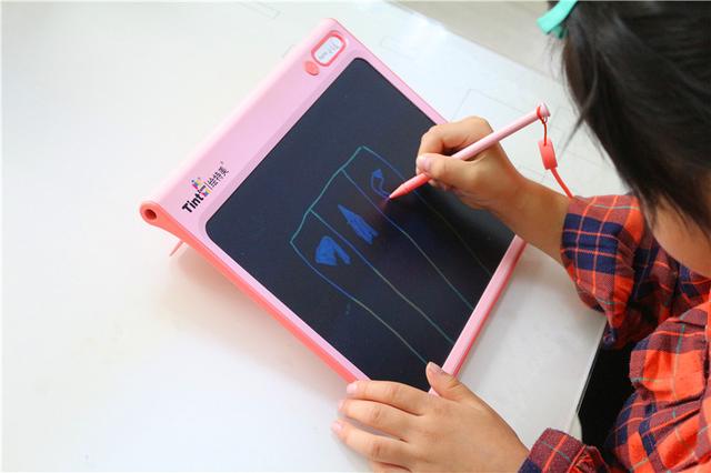 绘特美Z彩色儿童液晶画板,孩子画的开心,家长用的放心! 绘特美Z彩色儿童液晶画板,孩子画的开心,家长用的放心!