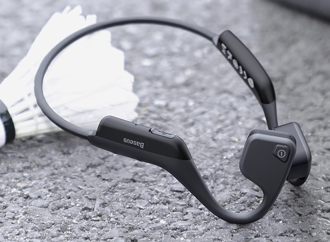 都市夜跑专用蓝牙耳机,安全舒适的运动蓝牙耳机 都市夜跑专用蓝牙耳机,安全舒适的运动蓝牙耳机