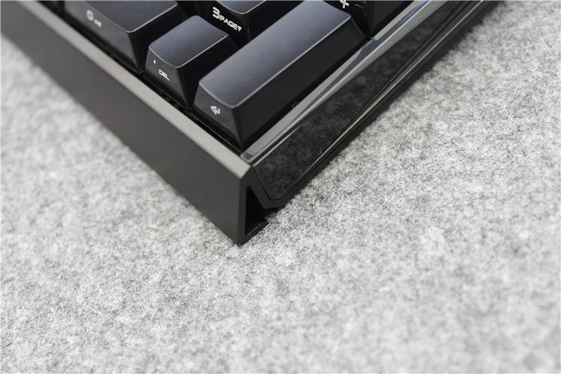 CHERRY MX BOARD 3.0S机械键盘告别噪音，完美体验敲击快感！