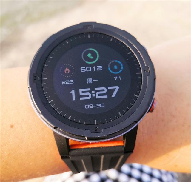 颜高质佳,这是一款让你爱上运动的手表——咕咚X3运动手表评测 颜高质佳,这是一款让你爱上运动的手表——咕咚X3运动手表评测